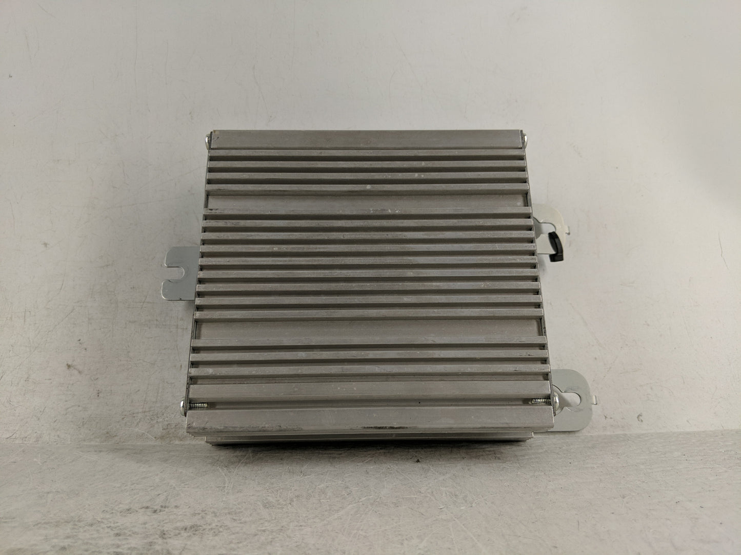 2011-2014 Acura Tsx Radio Speaker Amplifier - Oemusedautoparts1.com