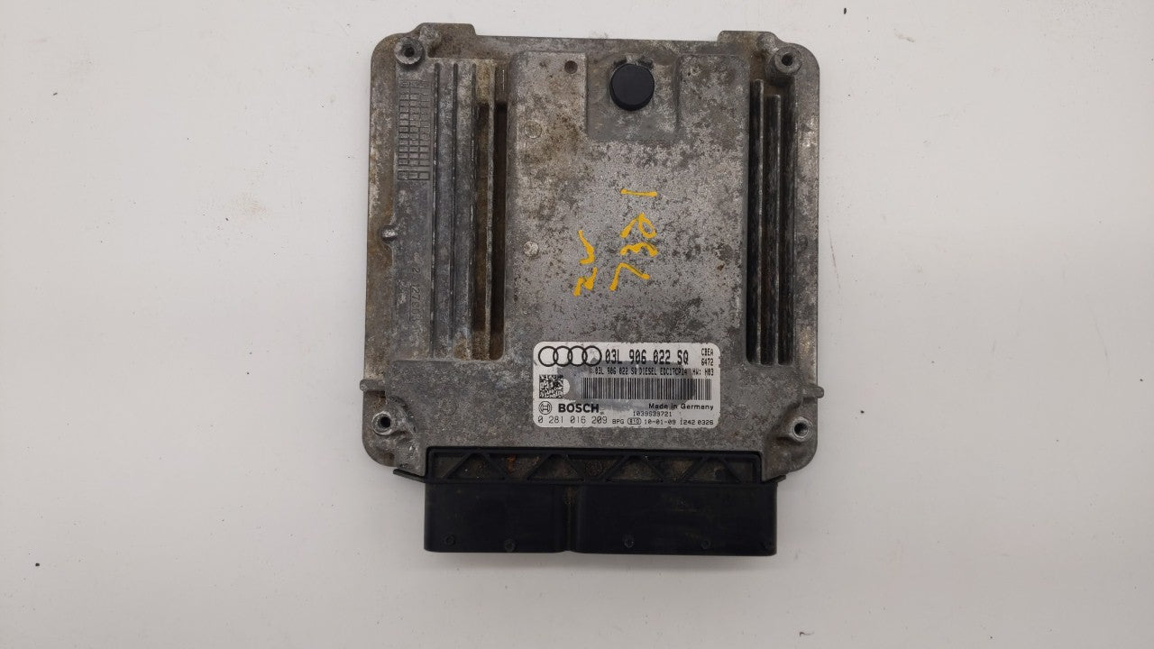 2010-2011 Audi A3 PCM Engine Control Computer ECU ECM PCU OEM P/N:03L906022SQ Fits Fits 2010 2011 OEM Used Auto Parts - Oemu