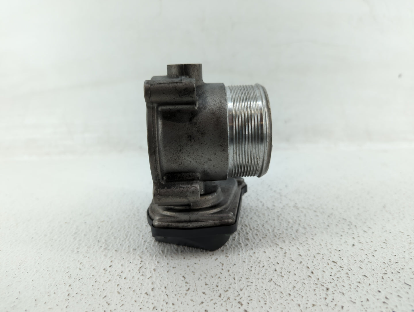 2006-2018 Audi A3 Throttle Body P/N:06F 133 062 T 06F 133 062 Q Fits OEM Used Auto Parts - Oemusedautoparts1.com