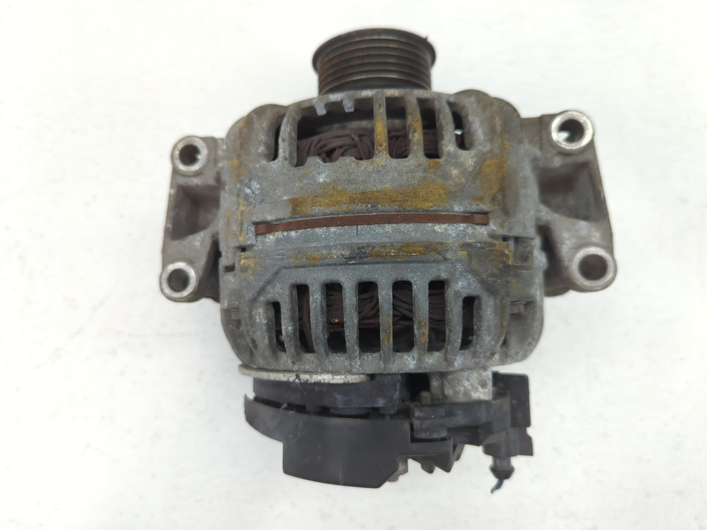 2006-2013 Audi A3 Alternator Replacement Generator Charging Assembly Engine OEM P/N:06B 903 016AB Fits OEM Used Auto Parts -