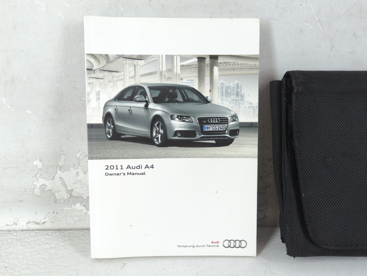 2011 Audi A4 Owners Manual Book Guide P/N:112 561 8K2 OEM Used Auto Parts - Oemusedautoparts1.com