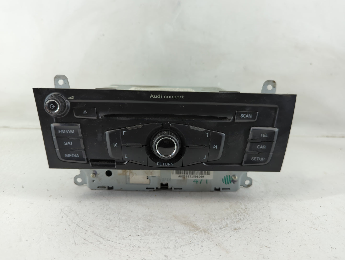 2010-2012 Audi A4 Radio AM FM Cd Player Receiver Replacement P/N:8T1 035 186 R Fits Fits 2010 2011 2012 2013 2014 2015 2016 
