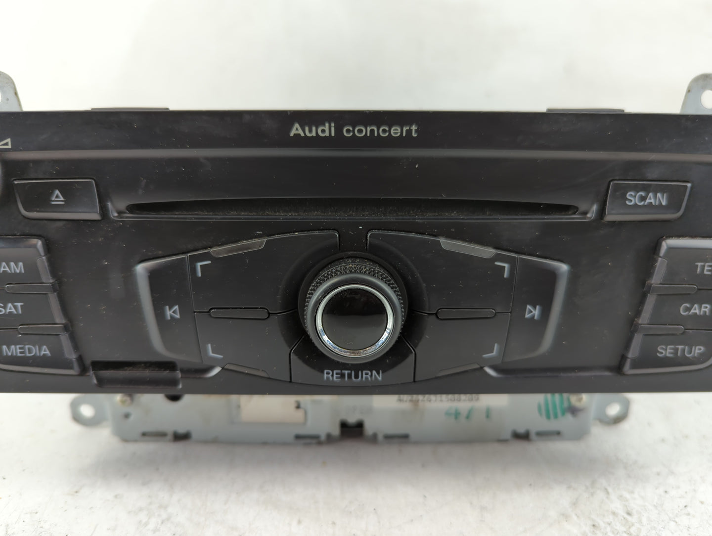 2010-2012 Audi A4 Radio AM FM Cd Player Receiver Replacement P/N:8T1 035 186 R Fits Fits 2010 2011 2012 2013 2014 2015 2016 