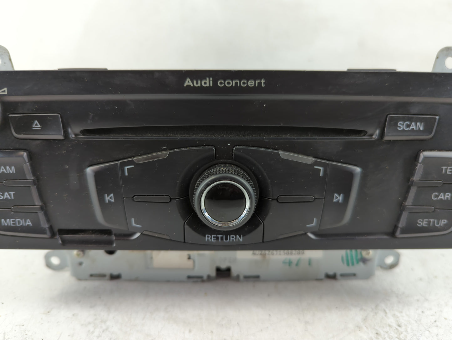 2010-2012 Audi A4 Radio AM FM Cd Player Receiver Replacement P/N:8T1 035 186 R Fits Fits 2010 2011 2012 2013 2014 2015 2016 