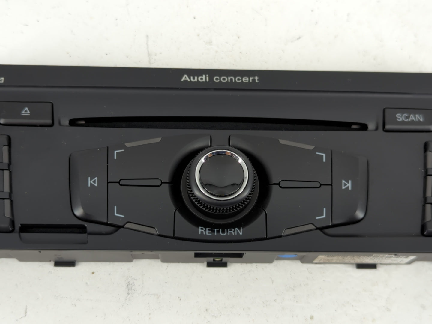 2010-2012 Audi A4 Radio AM FM Cd Player Receiver Replacement P/N:MGCFC00203F Fits OEM Used Auto Parts - Oemusedautoparts1.co