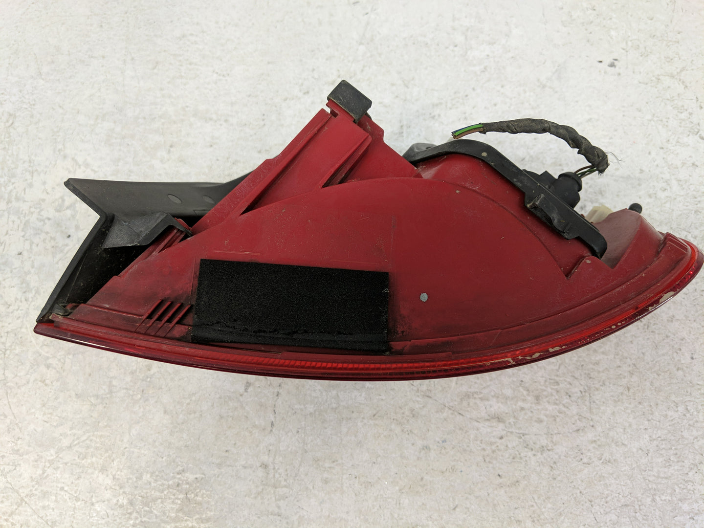2010-2012 Audi A4 Tail Light Assembly Driver Left OEM Fits Fits 2010 2011 2012 OEM Used Auto Parts - Oemusedautoparts1.com