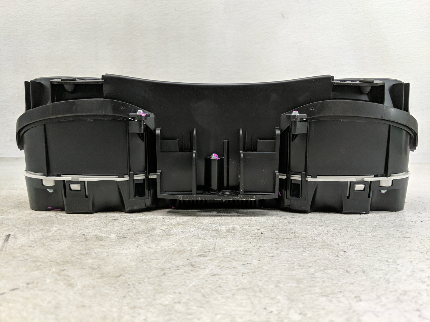 2010-2012 Audi A4 Instrument Cluster Speedometer Gauges P/N:8K0 920 950 H Fits Fits 2010 2011 2012 OEM Used Auto Parts - Oem