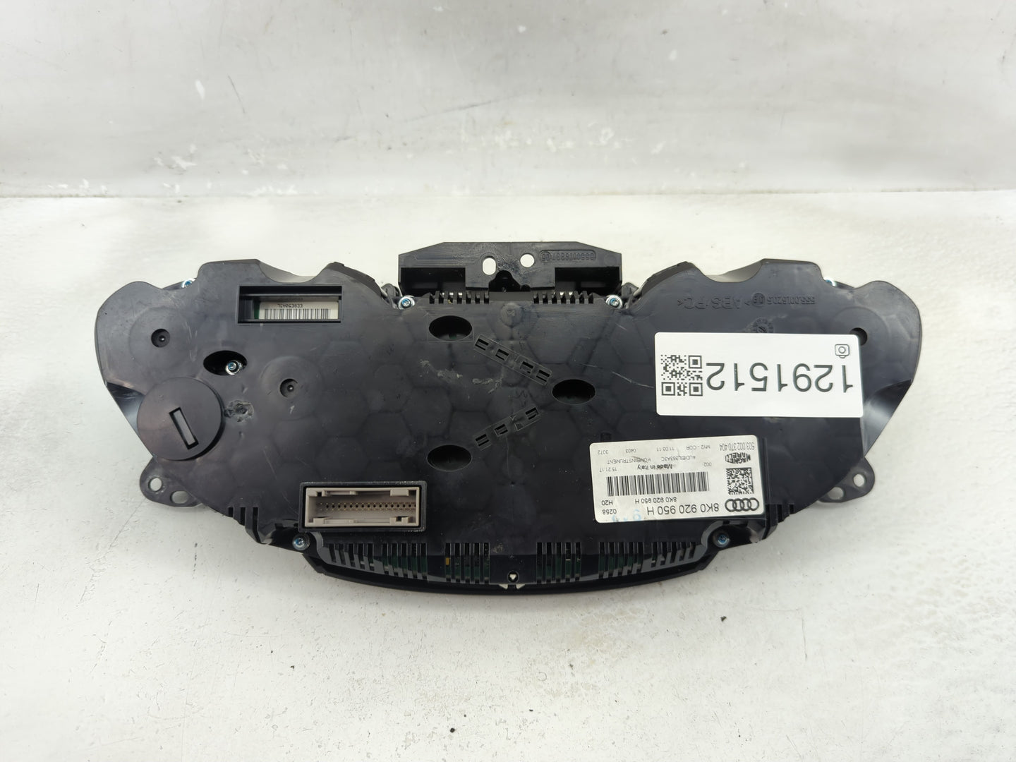 2010-2012 Audi A4 Instrument Cluster Speedometer Gauges P/N:8K0 920 950 H Fits Fits 2010 2011 2012 OEM Used Auto Parts - Oem