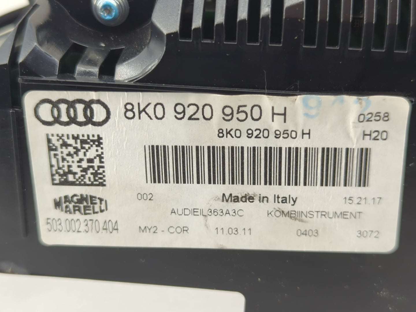 2010-2012 Audi A4 Instrument Cluster Speedometer Gauges P/N:8K0 920 950 H Fits Fits 2010 2011 2012 OEM Used Auto Parts - Oem