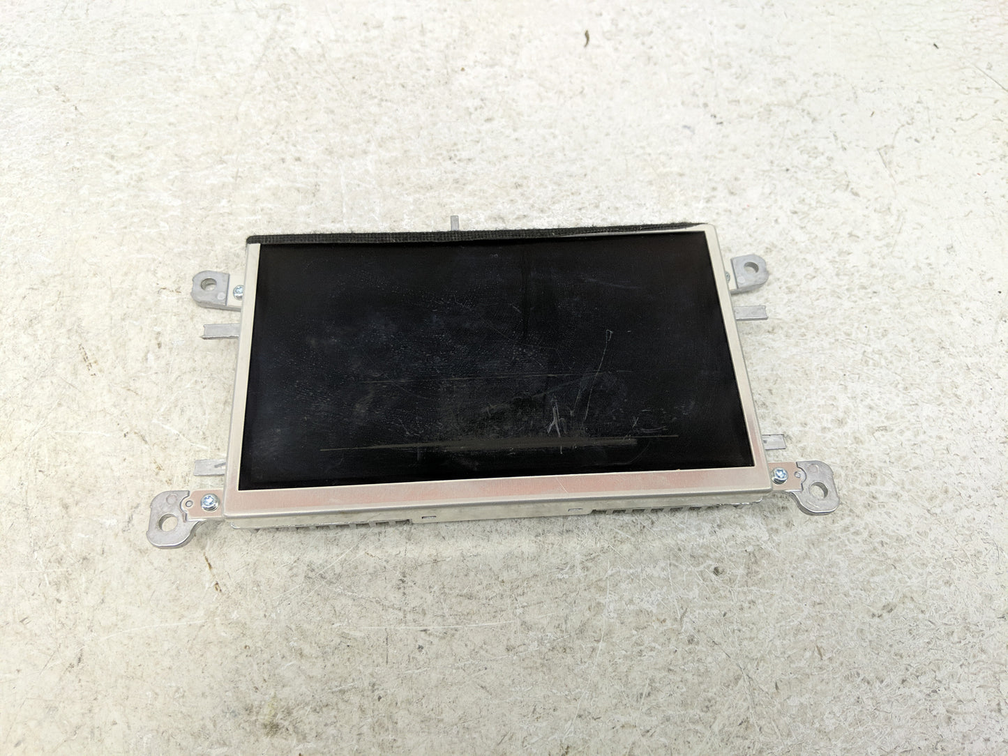 2009-2016 Audi A4 Information Display Screen - Oemusedautoparts1.com