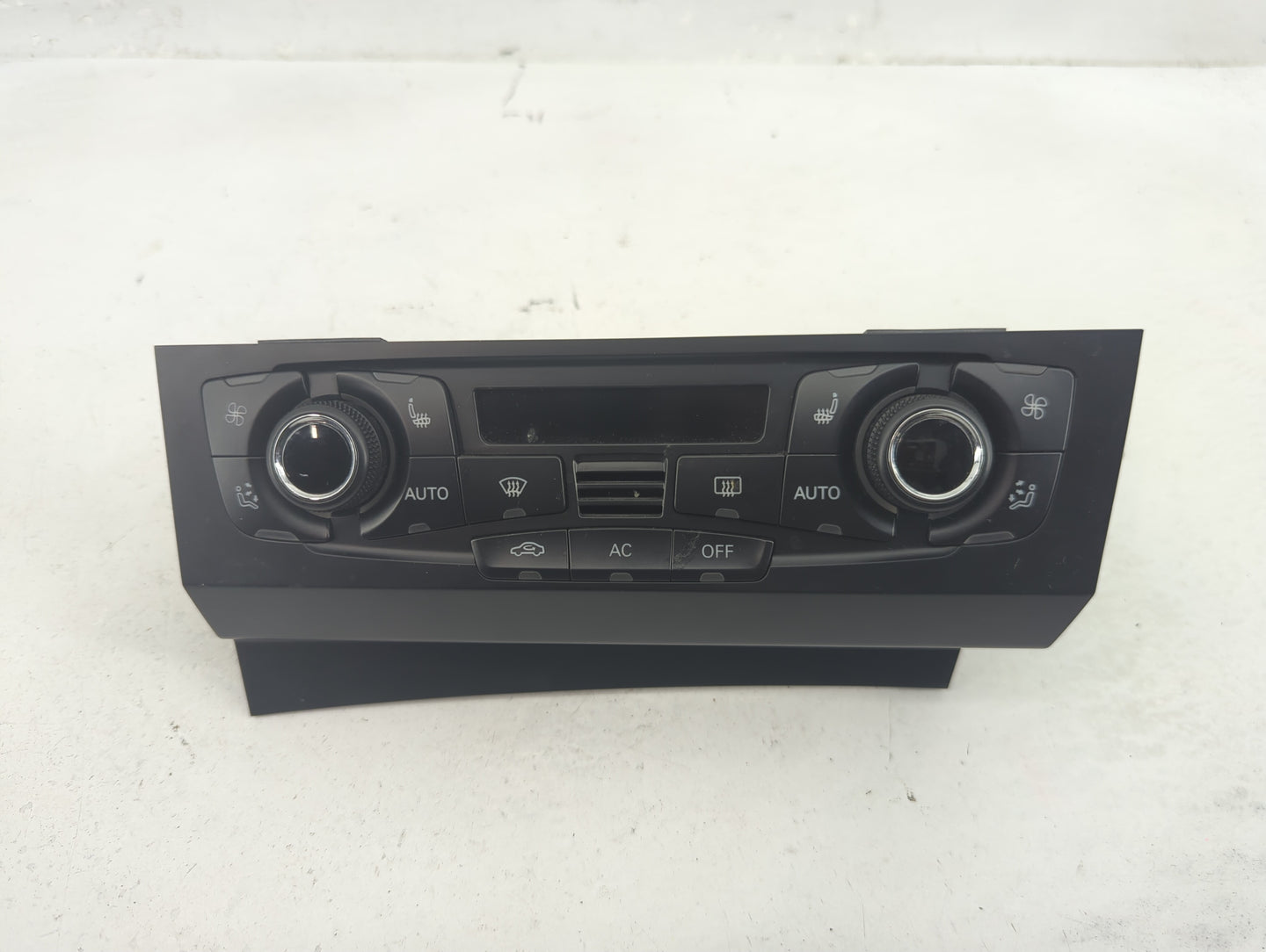 2009-2012 Audi A4 Climate Control Module Temperature AC/Heater Replacement P/N:8T1820043AQ Fits Fits 2008 2009 2010 2011 201