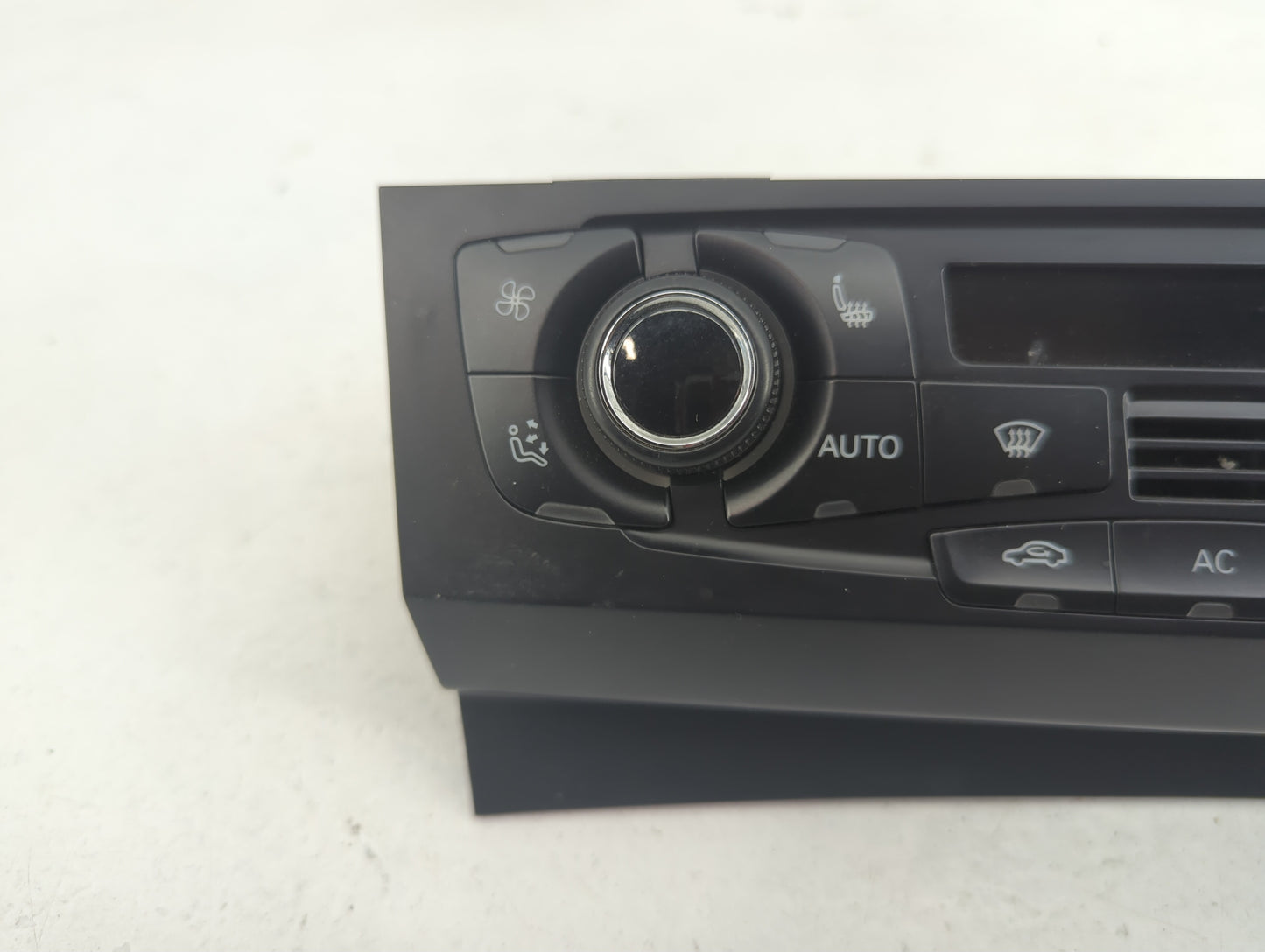 2009-2012 Audi A4 Climate Control Module Temperature AC/Heater Replacement P/N:8T1820043AQ Fits Fits 2008 2009 2010 2011 201