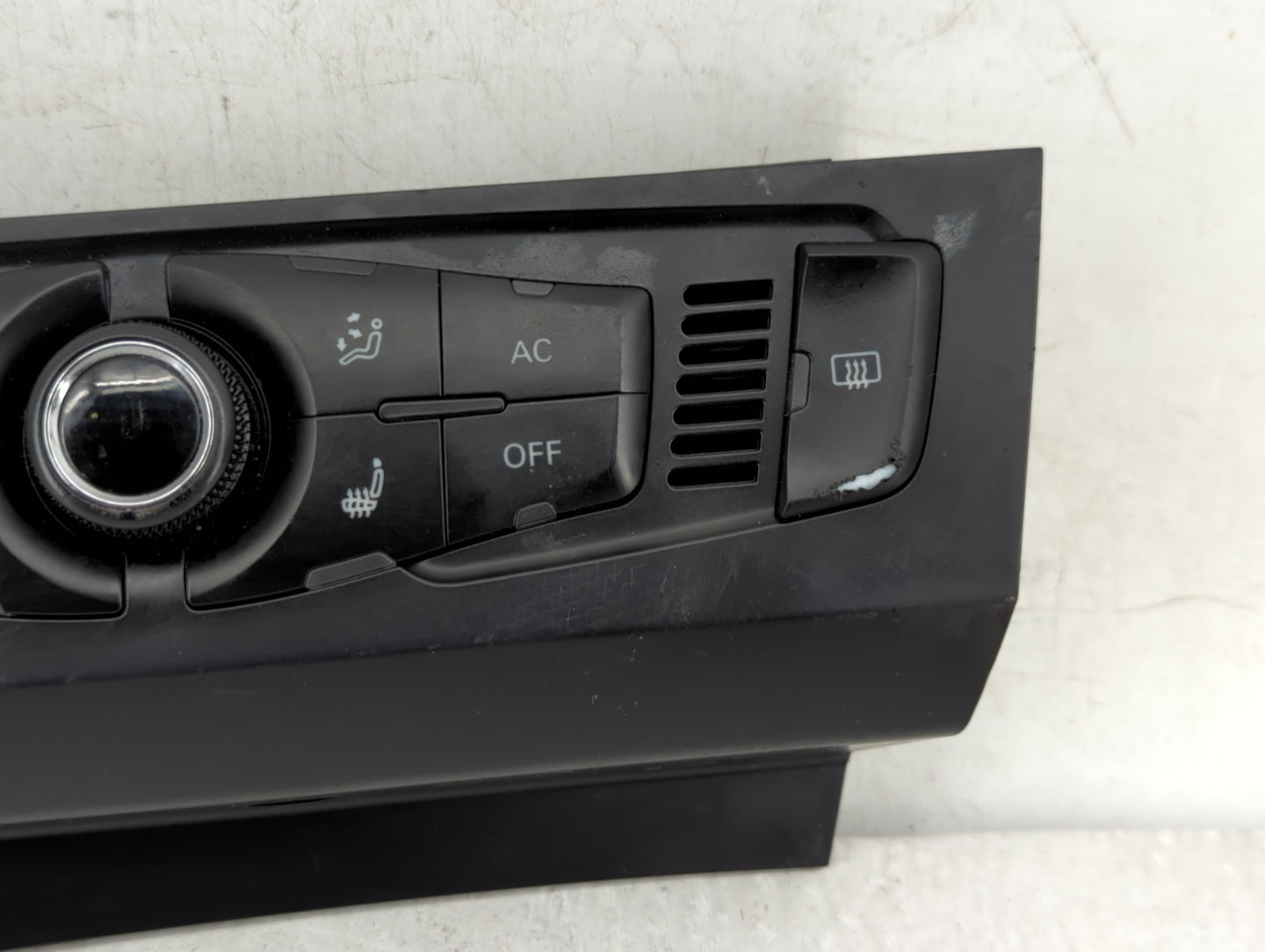 2009-2012 Audi A4 Climate Control Module Temperature AC/Heater Replacement P/N:8T1 820 043 AN Fits Fits 2008 2009 2010 2011 
