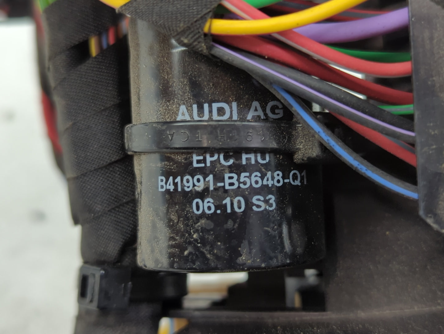 2009-2016 Audi A4 Fusebox Fuse Box Panel Relay Module Fits Fits 2008 2009 2010 2011 2012 2013 2014 2015 2016 2017 OEM Used A