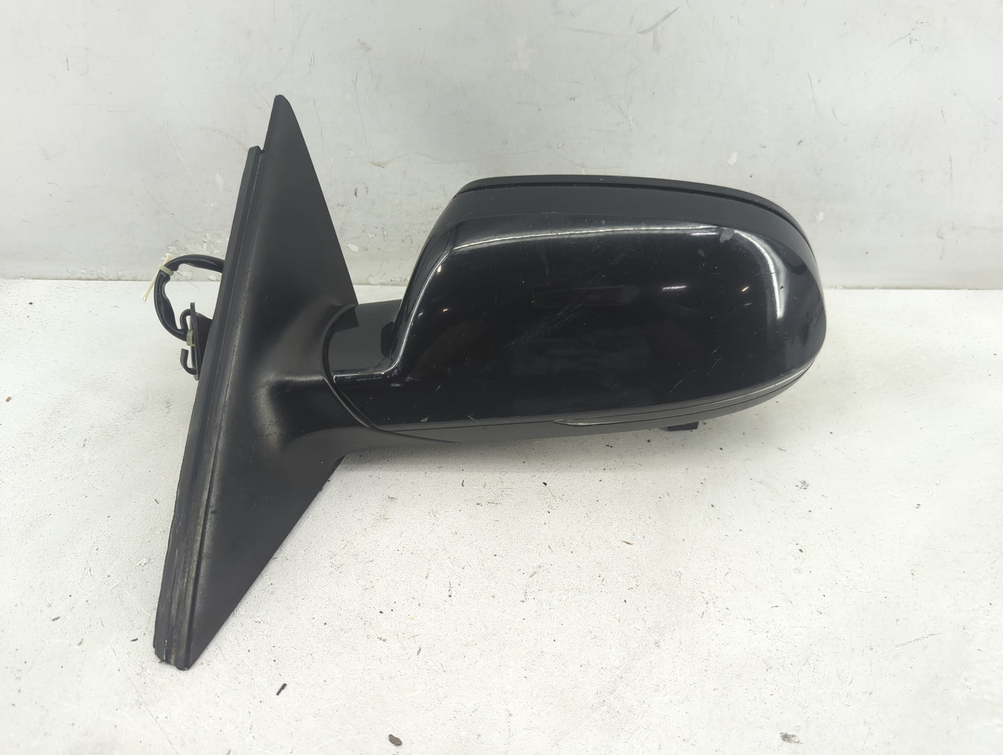 2010-2016 Audi A4 Driver Side View Mirror - Left Door Mirror OEM Used - Oemusedautoparts1.com