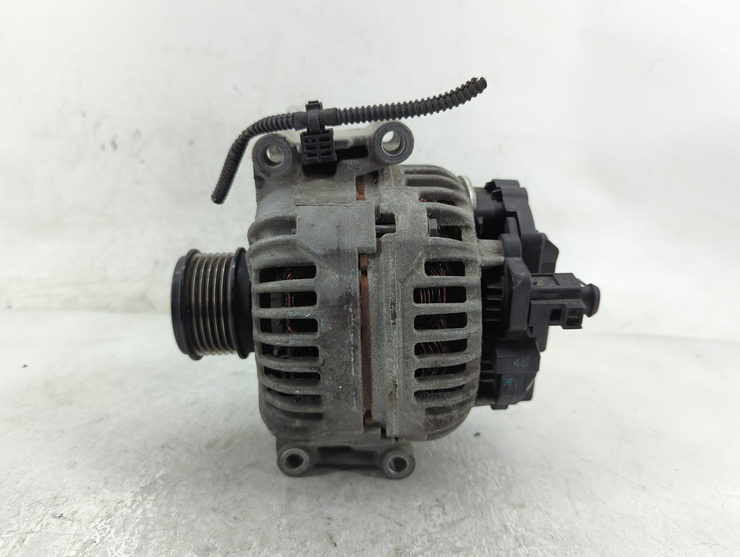 2009-2012 Audi A4 Alternator Replacement Generator Charging Assembly Engine OEM P/N:06H 903 016 L Fits Fits 2009 2010 2011 2