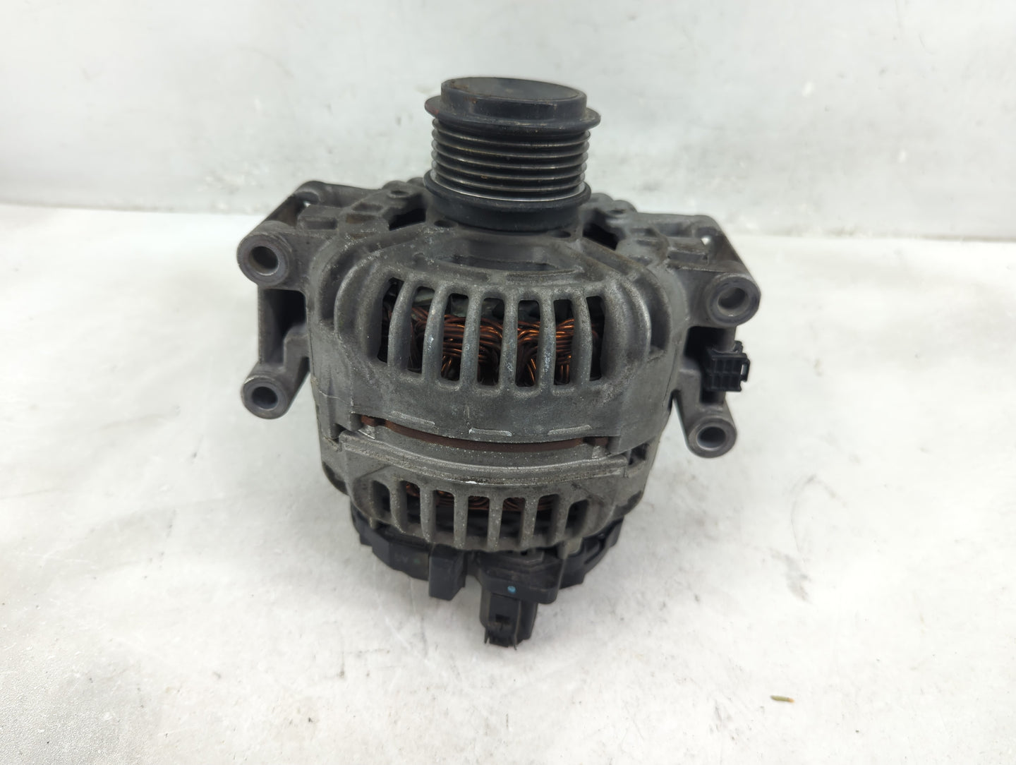 2009-2012 Audi A4 Alternator Replacement Generator Charging Assembly Engine OEM P/N:06H 903 016 L Fits Fits 2009 2010 2011 2