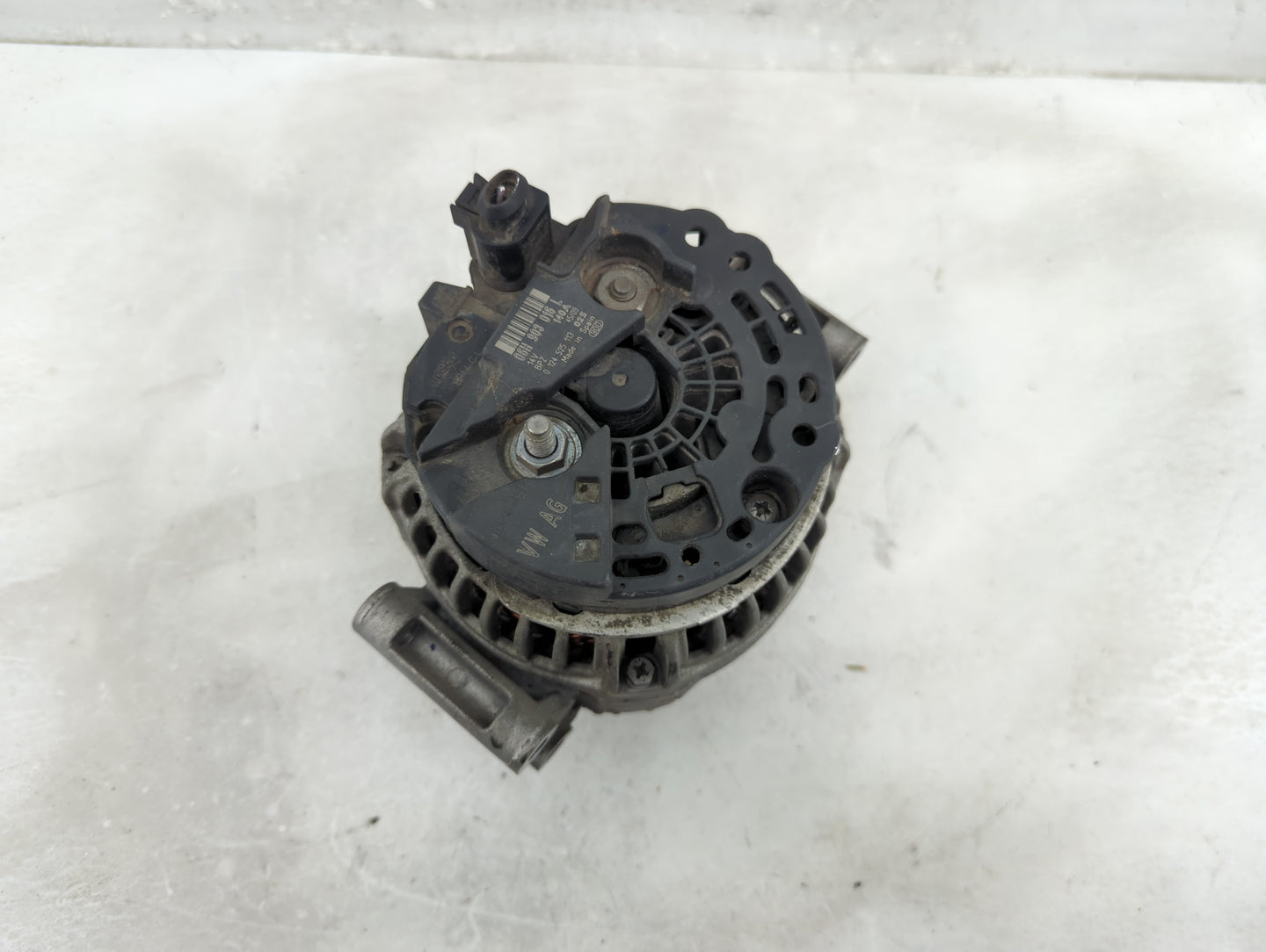 2009-2012 Audi A4 Alternator Replacement Generator Charging Assembly Engine OEM P/N:06H 903 016 L Fits Fits 2009 2010 2011 2