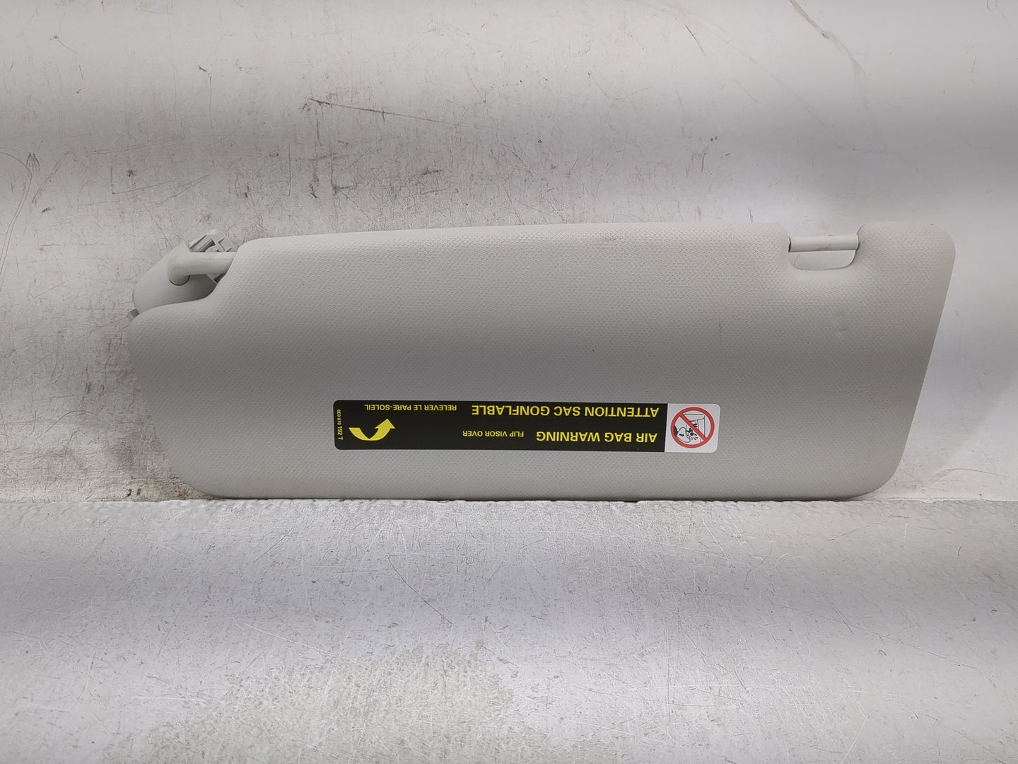 2009-2012 Audi A4 Sun Visor Shade Replacement Passenger Right Mirror Fits Fits 2009 2010 2011 2012 OEM Used Auto Parts - Oem