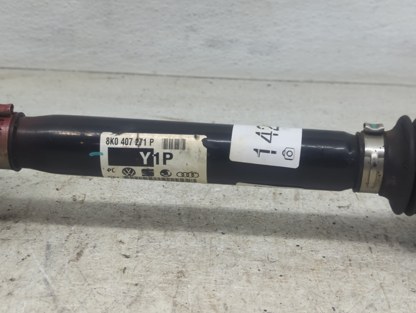 Audi A4 Axle Shaft Front Passenger Cv C/v - Oemusedautoparts1.com