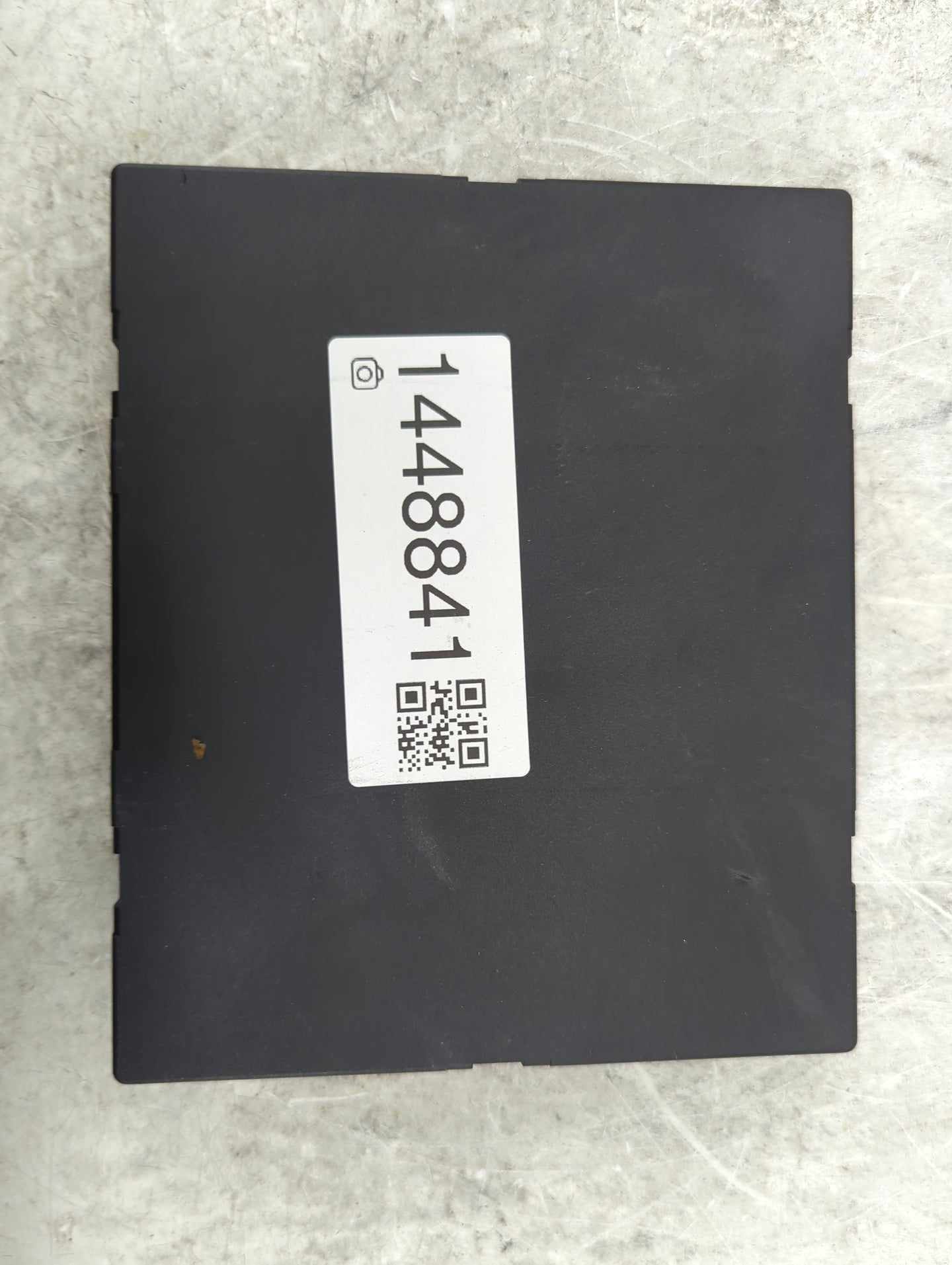 Audi A4 Body Control Module Bcm Inner Cabin Fuse Box - Oemusedautoparts1.com