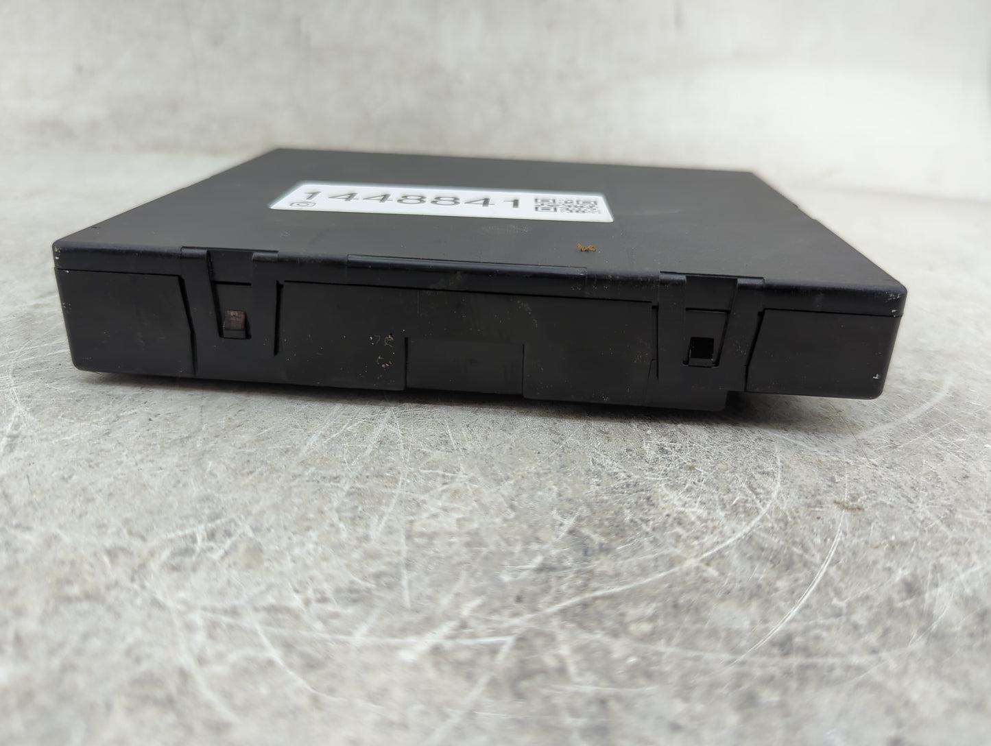 Audi A4 Body Control Module Bcm Inner Cabin Fuse Box - Oemusedautoparts1.com