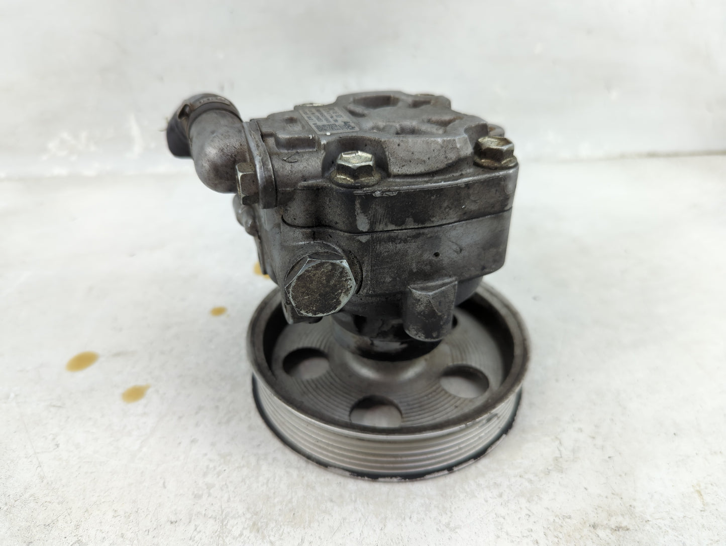 2009-2012 Audi A4 Power Steering Column Pump Oem - Oemusedautoparts1.com