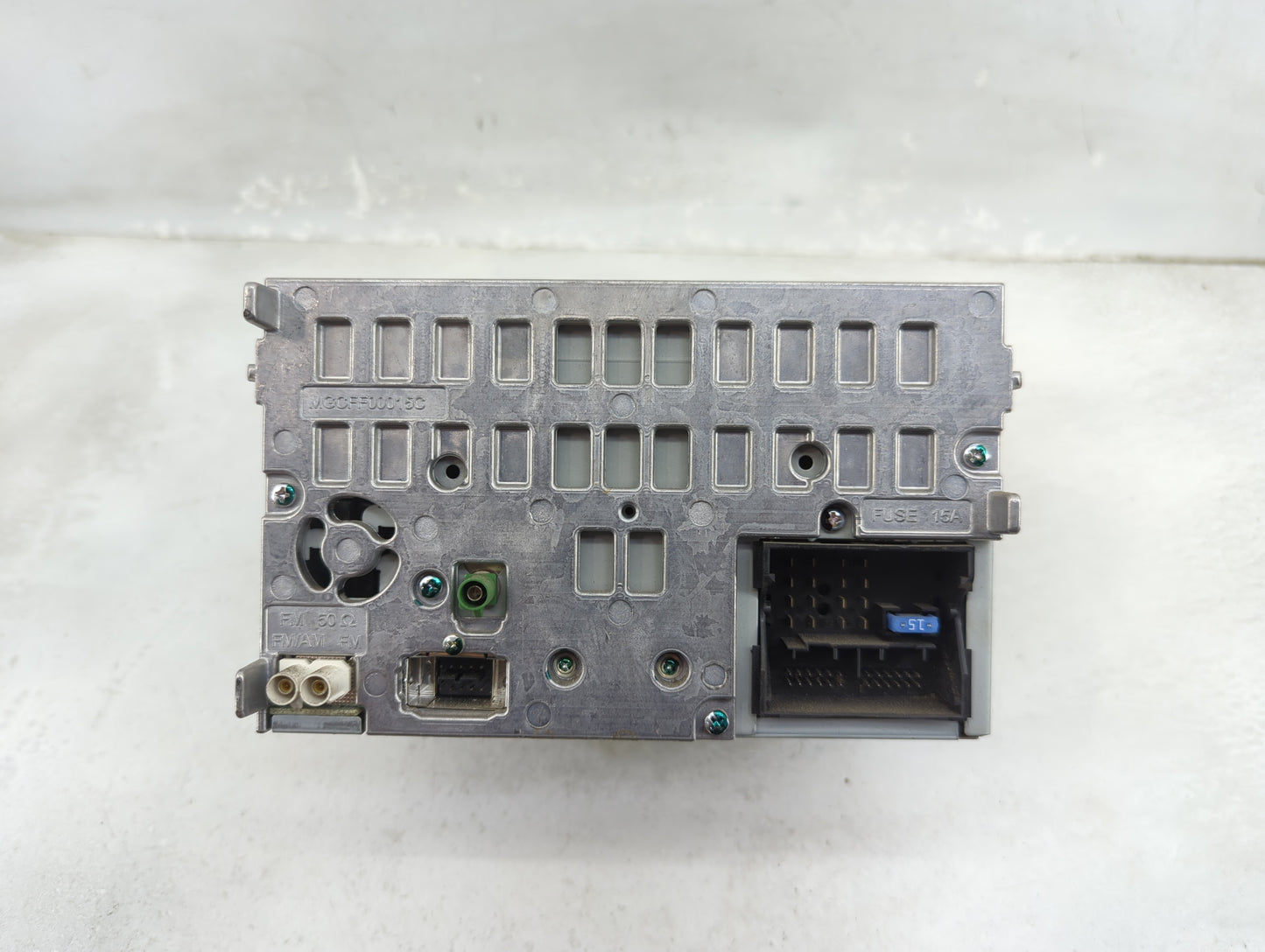 2010-2012 Audi A4 Radio AM FM Cd Player Receiver Replacement P/N:8T1035186R CQ-JA1962G Fits OEM Used Auto Parts - Oemusedaut