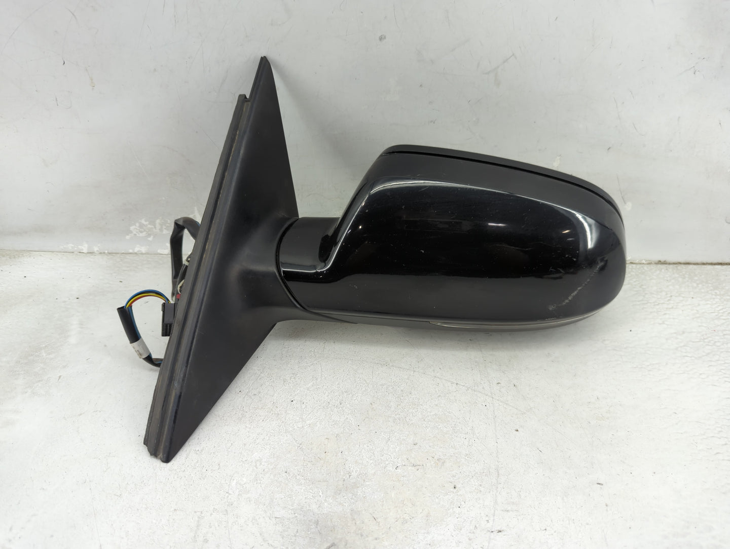 2010-2016 Audi A4 Driver Side View Mirror - Left Door Mirror OEM Used - Oemusedautoparts1.com