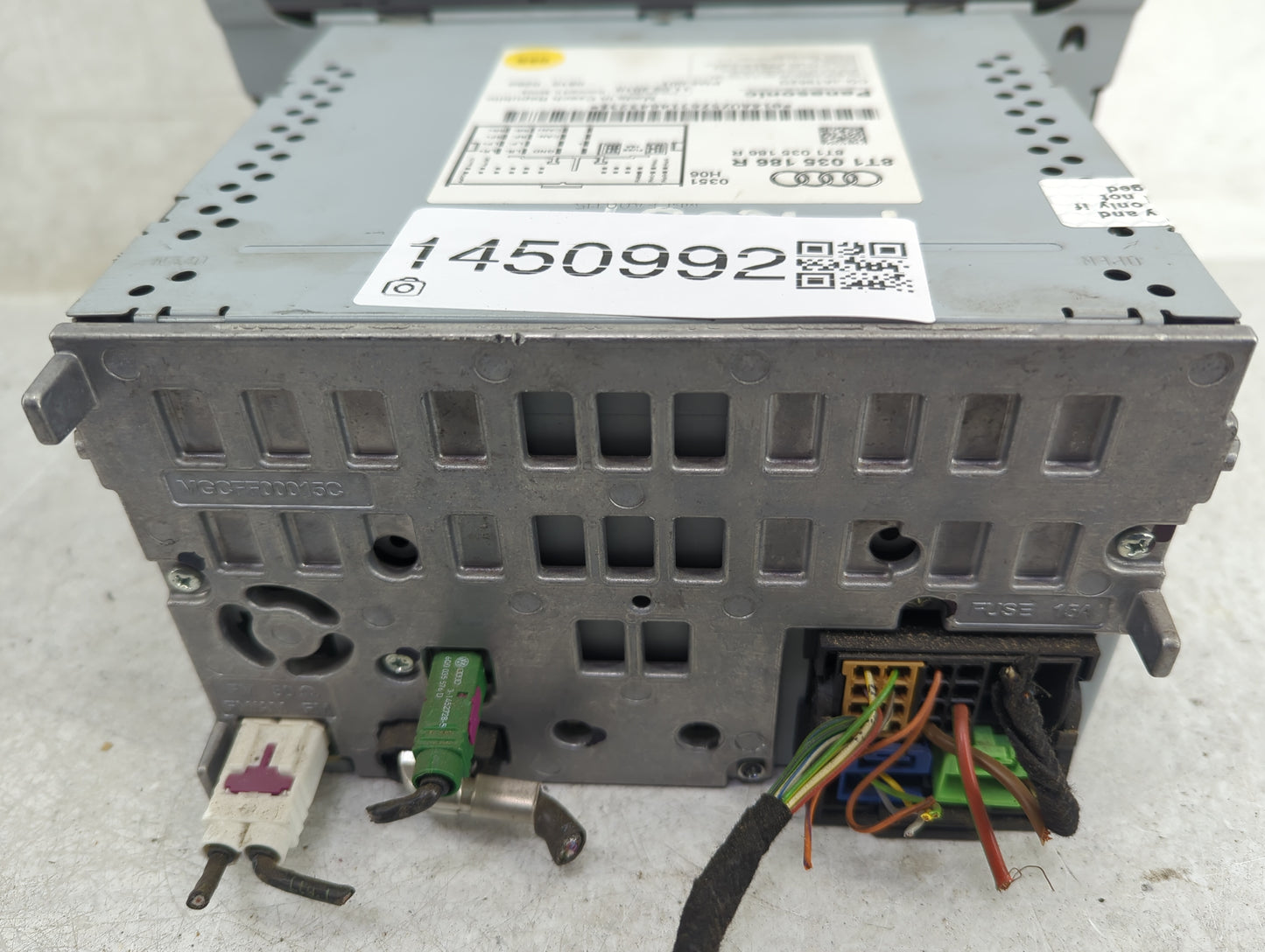 2010-2012 Audi A4 Radio AM FM Cd Player Receiver Replacement P/N:8T1035186R CQ-JA1962G Fits OEM Used Auto Parts - Oemusedaut