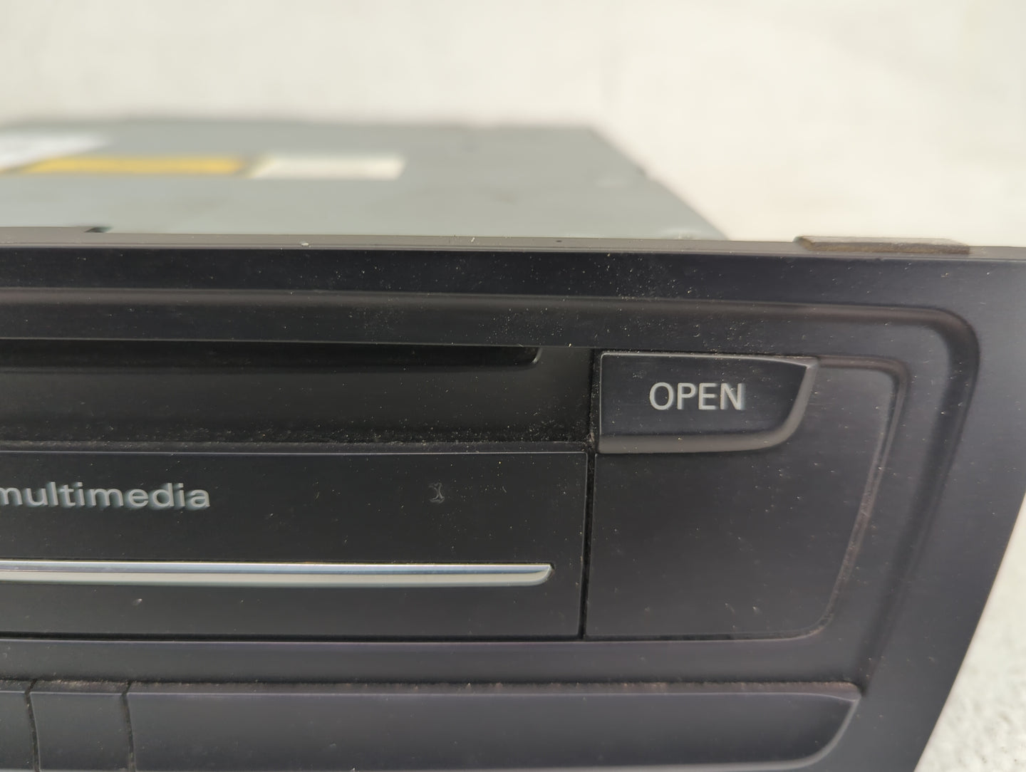 2011 Audi A4 Radio AM FM Cd Player Receiver Replacement P/N:8T1035664C 8T1035664B Fits Fits 2010 2012 2013 2014 2015 2016 20