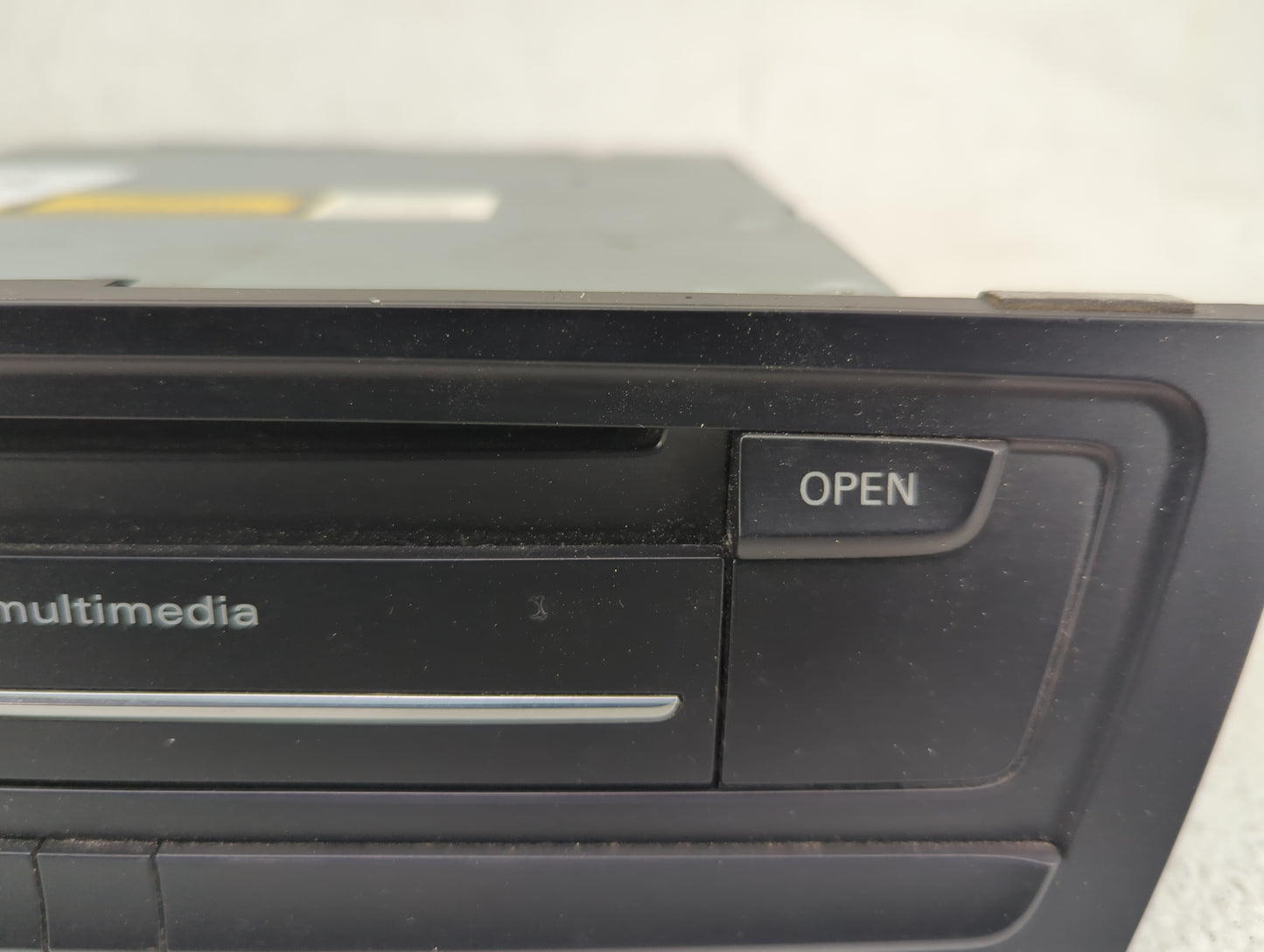 2011 Audi A4 Radio AM FM Cd Player Receiver Replacement P/N:8T1035664C 8T1035664B Fits Fits 2010 2012 2013 2014 2015 2016 20