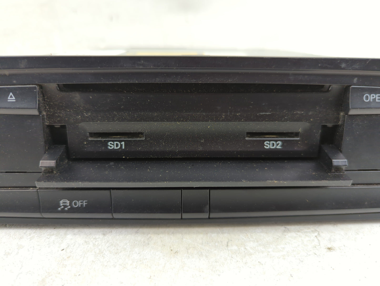 2011 Audi A4 Radio AM FM Cd Player Receiver Replacement P/N:8T1035664C 1859137 Fits Fits 2010 2012 2013 2014 2015 2016 2017 