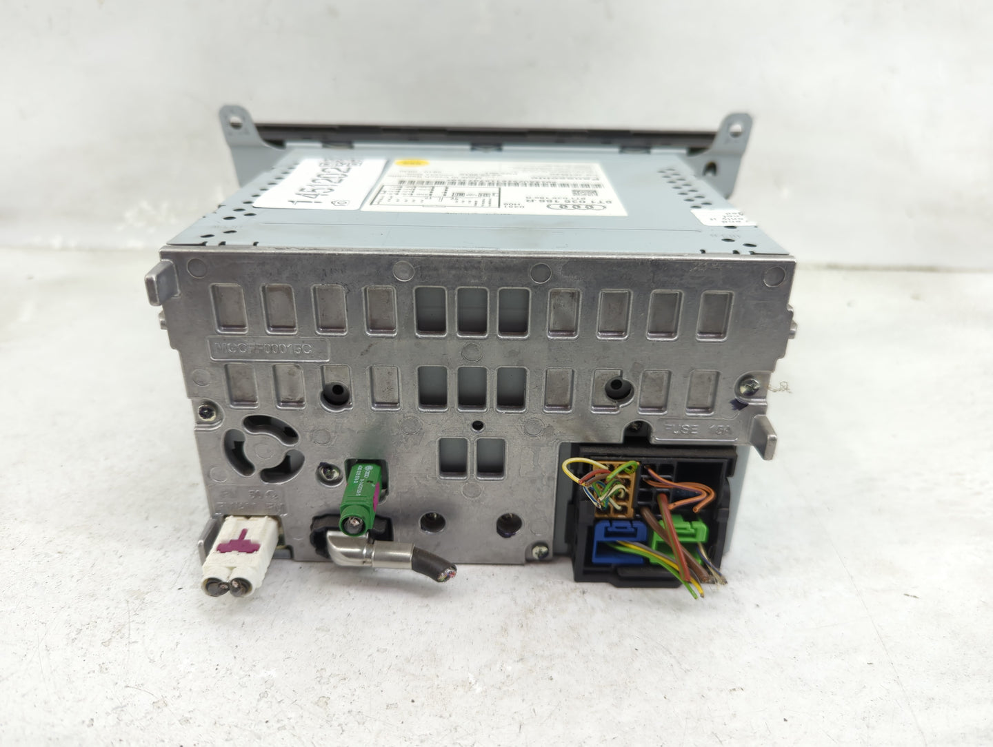 2010-2012 Audi A4 Radio AM FM Cd Player Receiver Replacement P/N:8T1035186R CQ-JA1962G Fits OEM Used Auto Parts - Oemusedaut