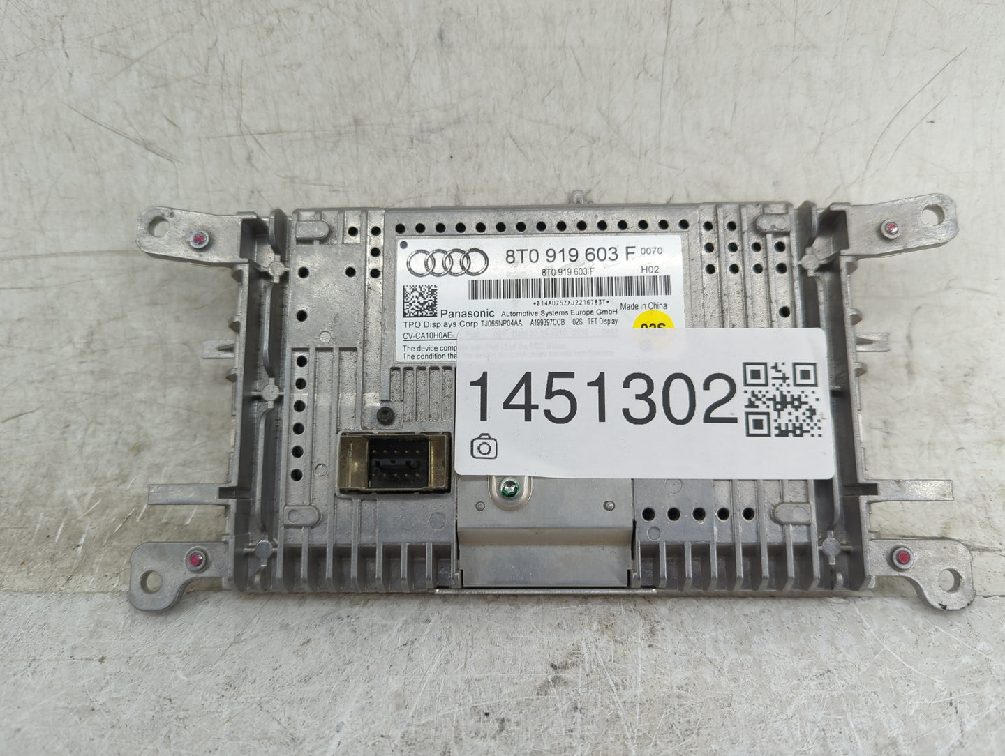 2011 Audi A4 Information Display Screen - Oemusedautoparts1.com
