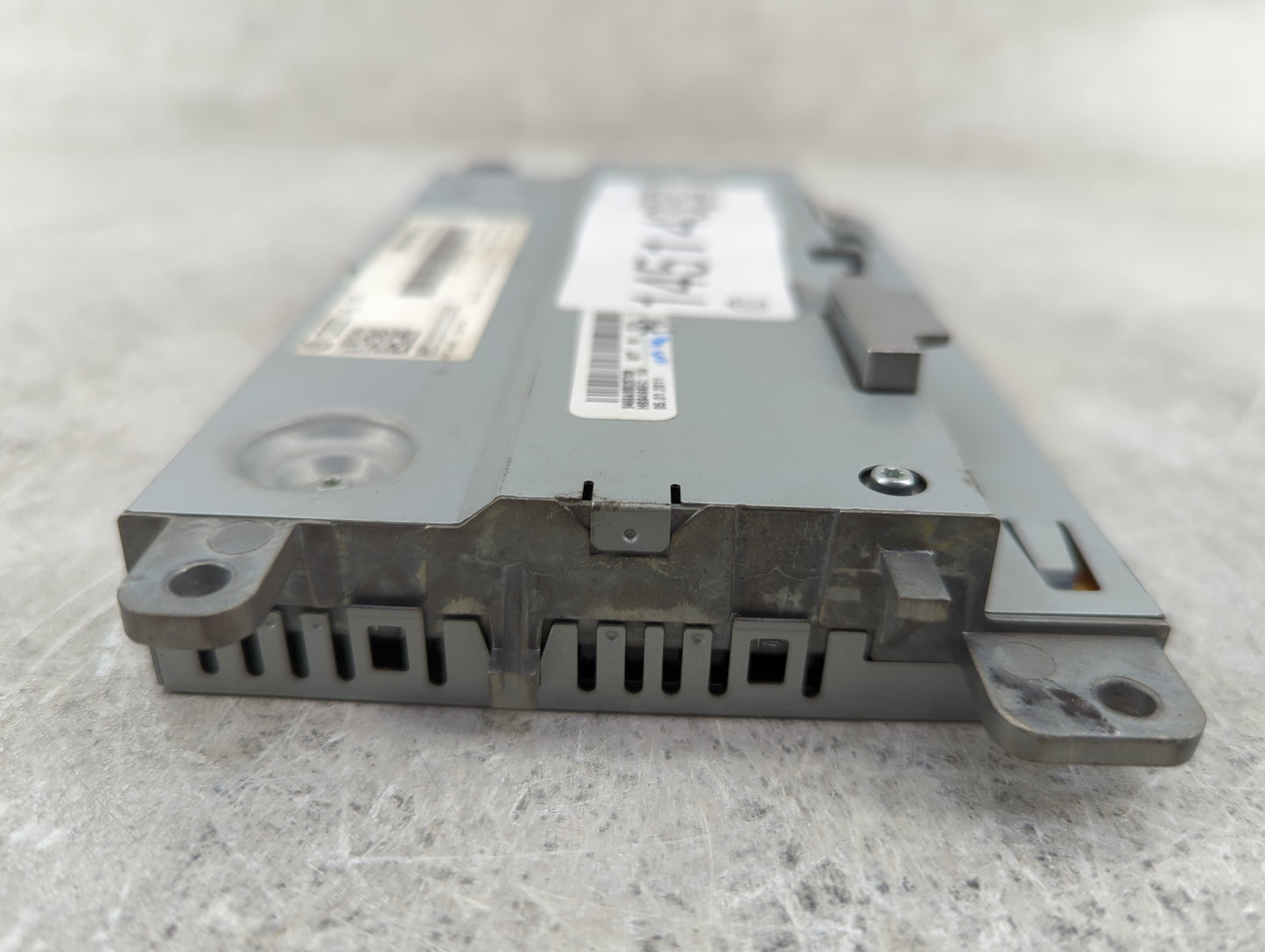 2009-2016 Audi A4 Information Display Screen - Oemusedautoparts1.com