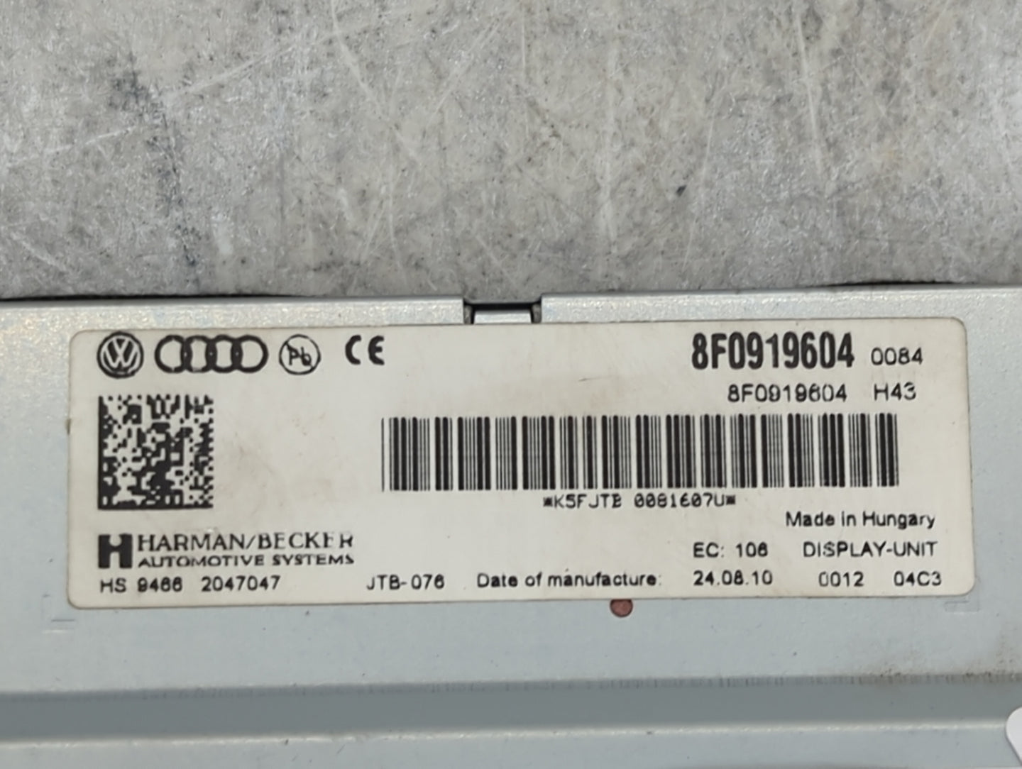 2010-2012 Audi A4 Information Display Screen - Oemusedautoparts1.com