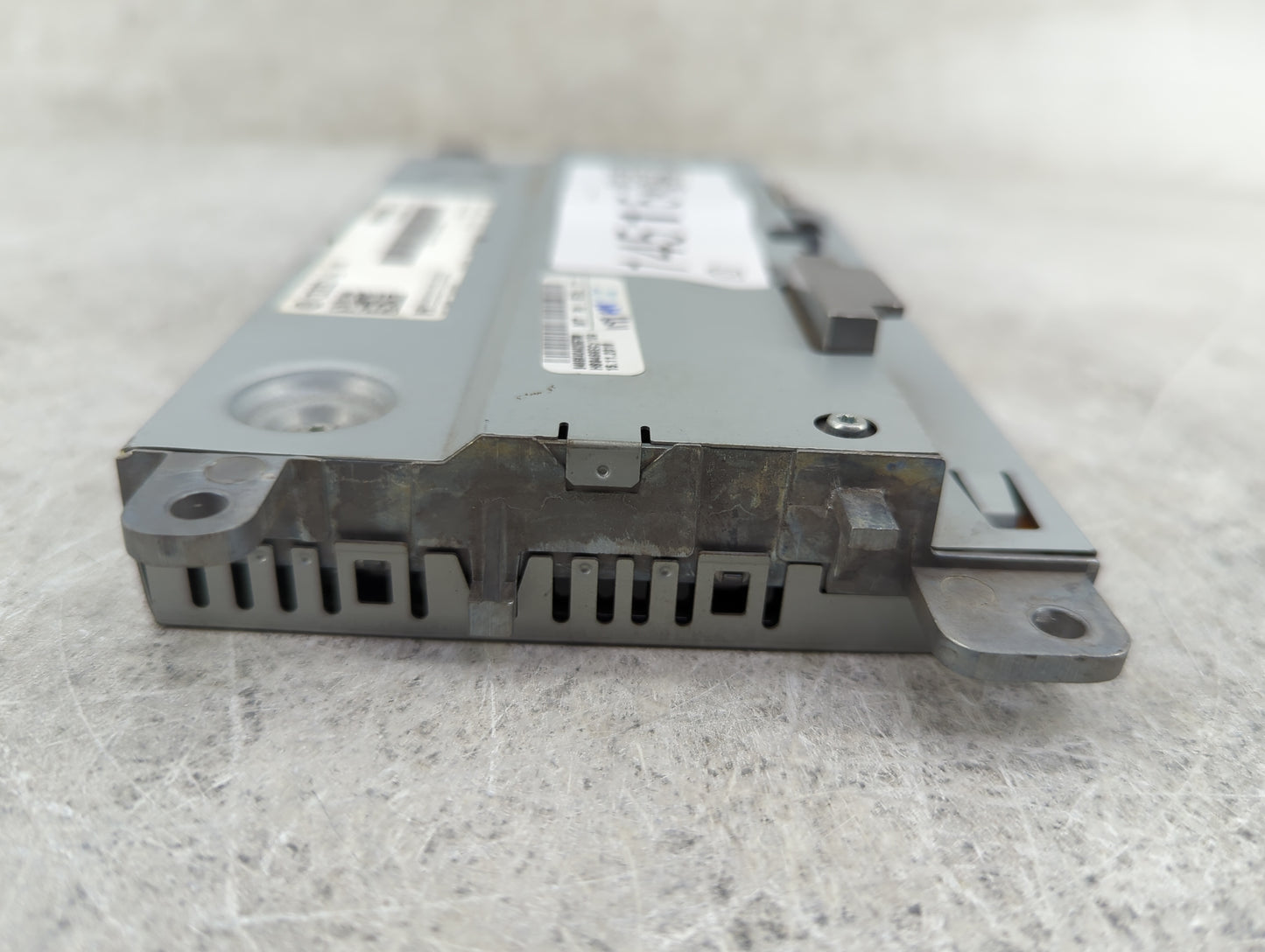 2010-2012 Audi A4 Information Display Screen - Oemusedautoparts1.com