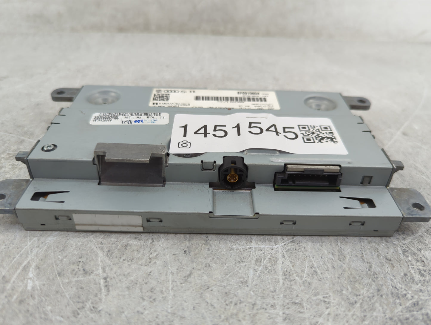 2010-2012 Audi A4 Information Display Screen - Oemusedautoparts1.com