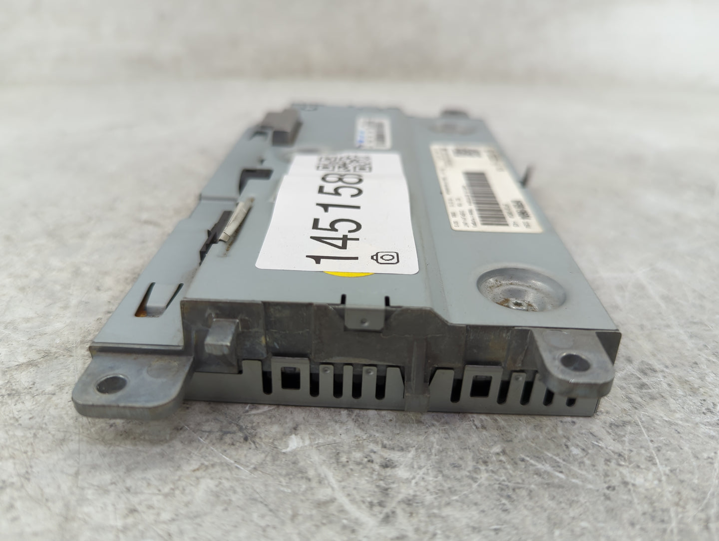2009-2016 Audi A4 Information Display Screen - Oemusedautoparts1.com