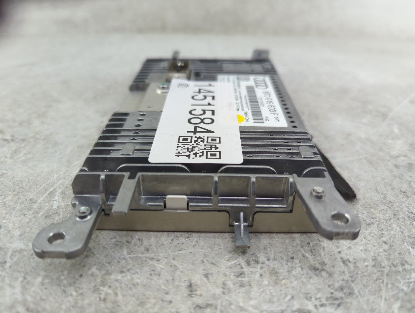 2009-2016 Audi A4 Information Display Screen - Oemusedautoparts1.com