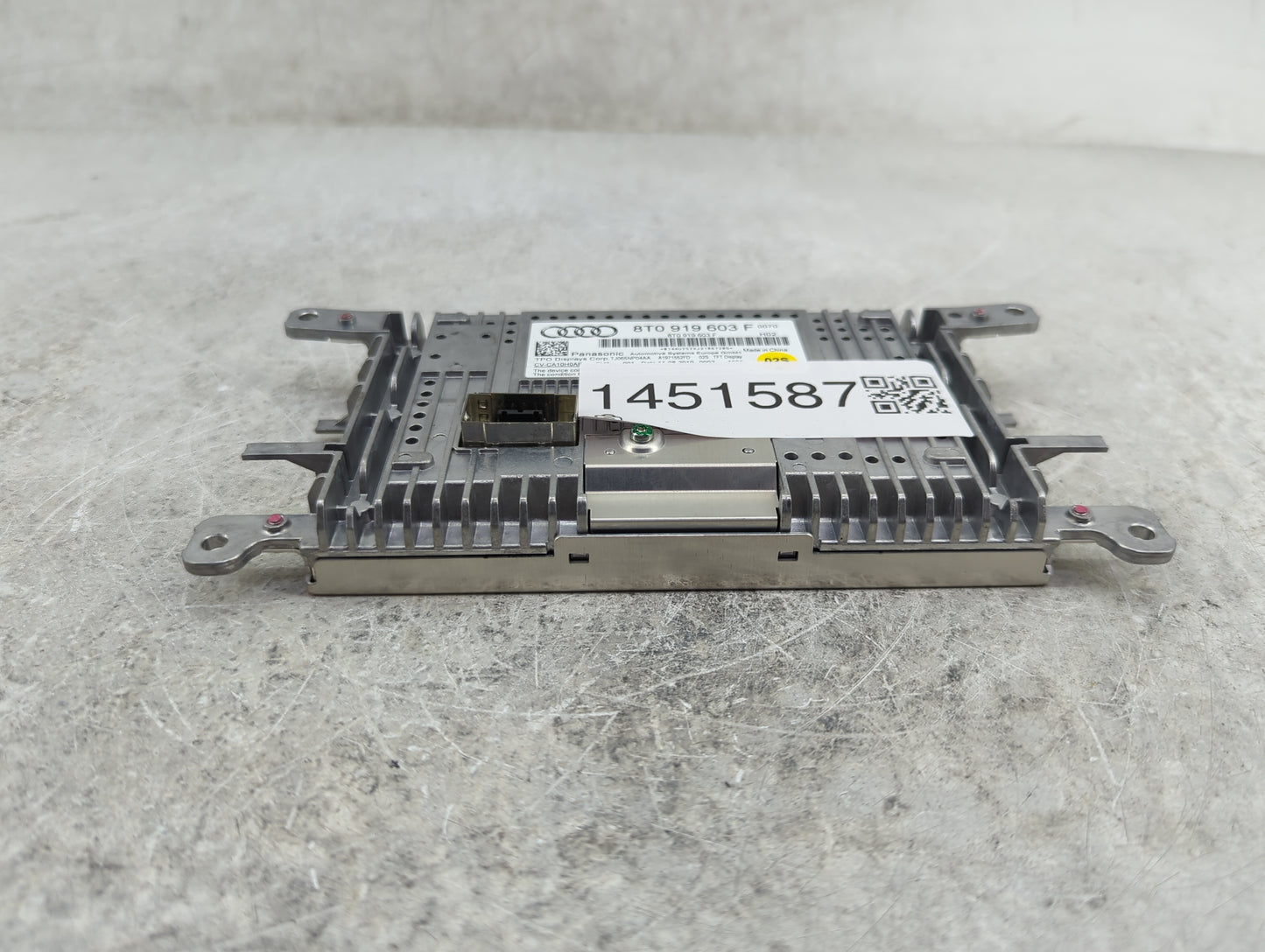 2009-2016 Audi A4 Information Display Screen - Oemusedautoparts1.com