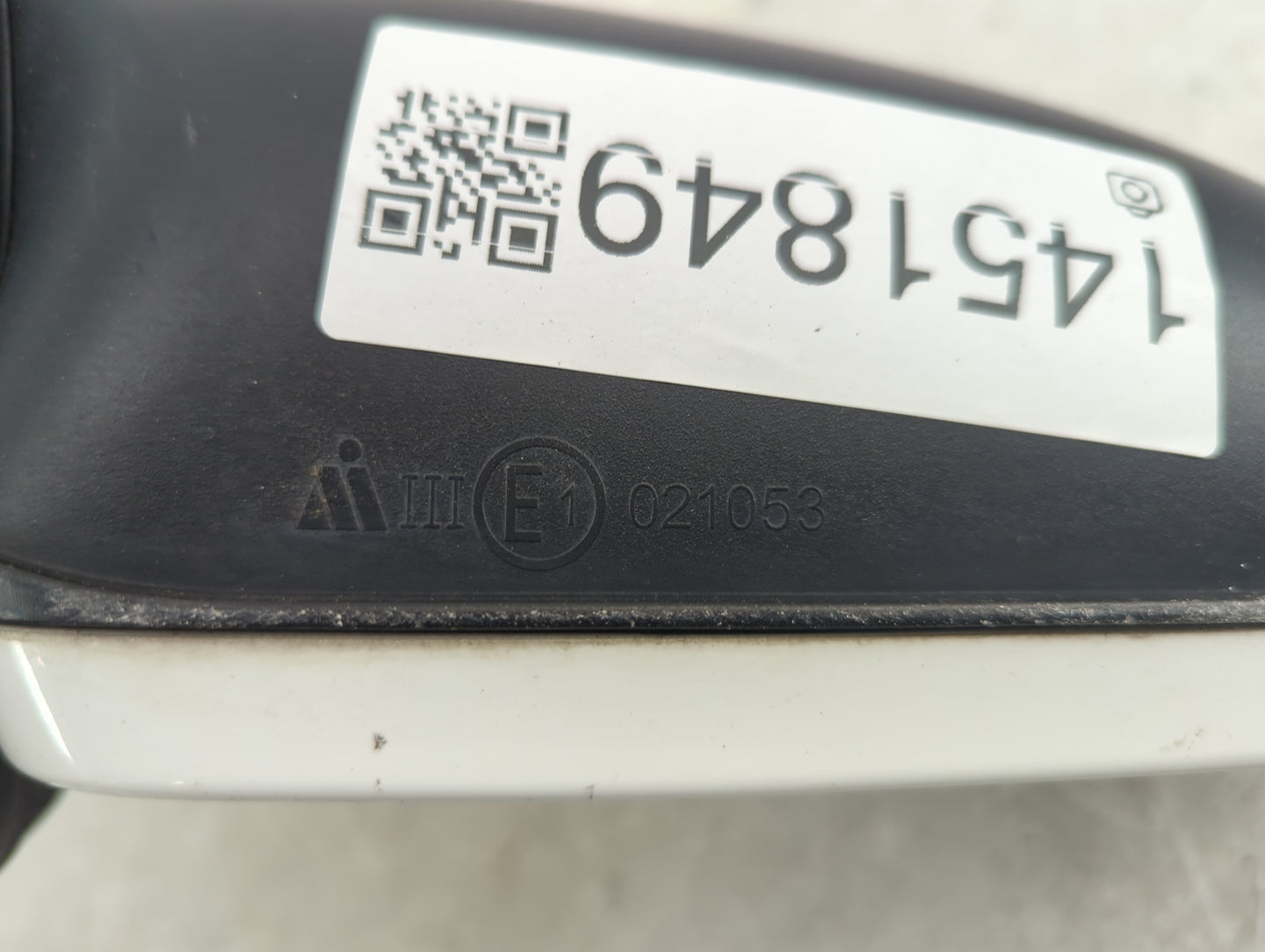 2010-2016 Audi A4 Driver Side View Mirror - Left Door Mirror OEM Used - Oemusedautoparts1.com