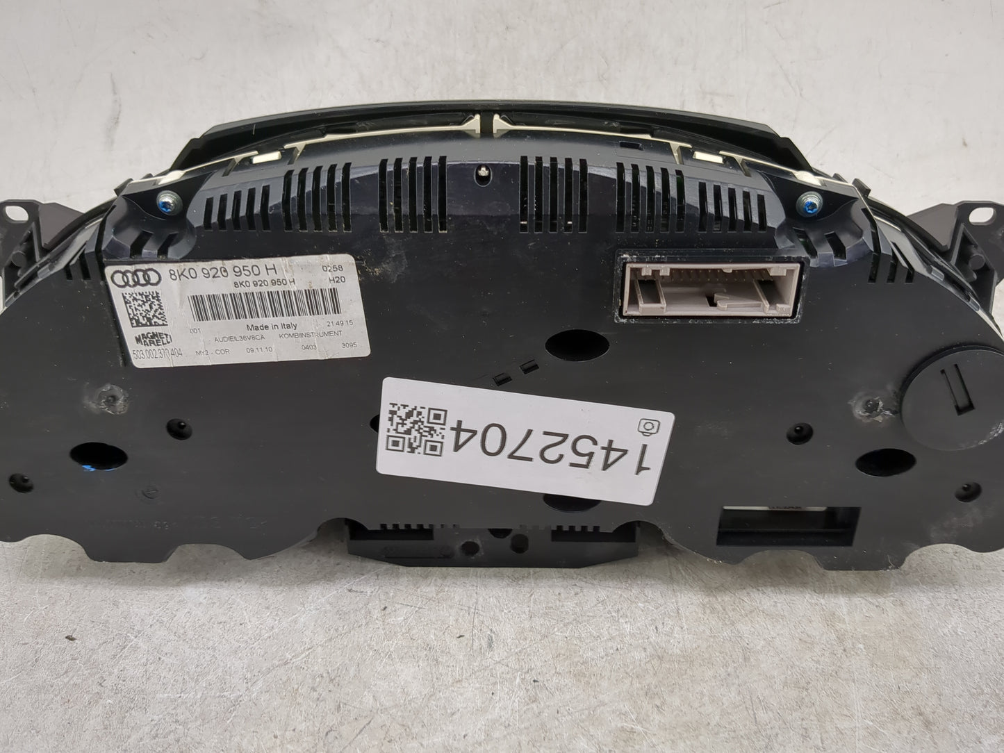 2010-2012 Audi A4 Instrument Cluster Speedometer Gauges P/N:8K0920950H 503002370404 Miles:109K Fits Fits 2010 2011 2012 OEM 