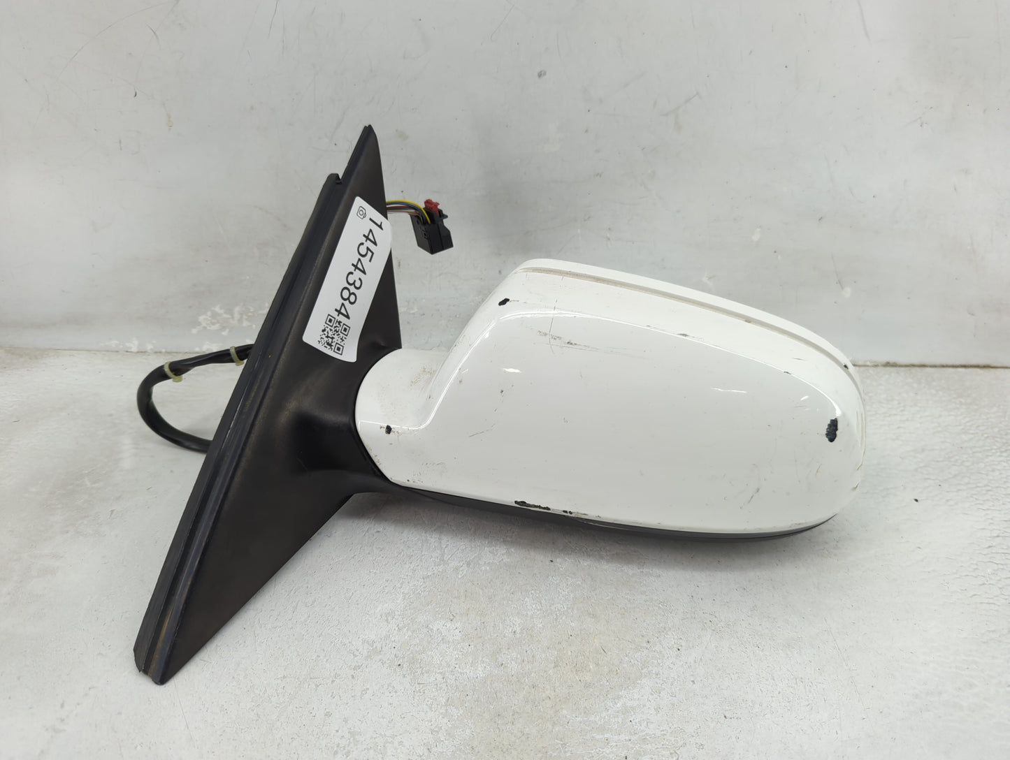 2010-2016 Audi A4 Driver Side View Mirror - Left Door Mirror OEM Used - Oemusedautoparts1.com