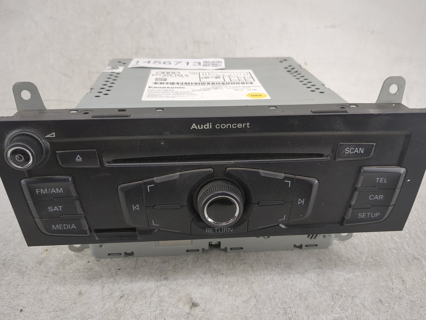 2010-2012 Audi A4 Radio AM FM Cd Player Receiver Replacement P/N:8T1035186R CQ-JA1962G Fits OEM Used Auto Parts - Oemusedaut