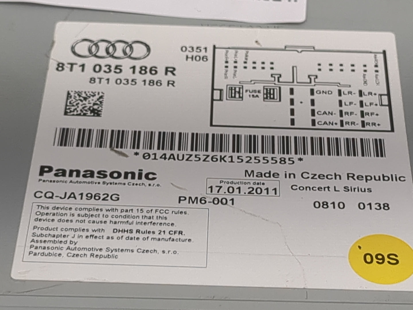 2010-2012 Audi A4 Radio AM FM Cd Player Receiver Replacement P/N:8T1035186R CQ-JA1962G Fits OEM Used Auto Parts - Oemusedaut