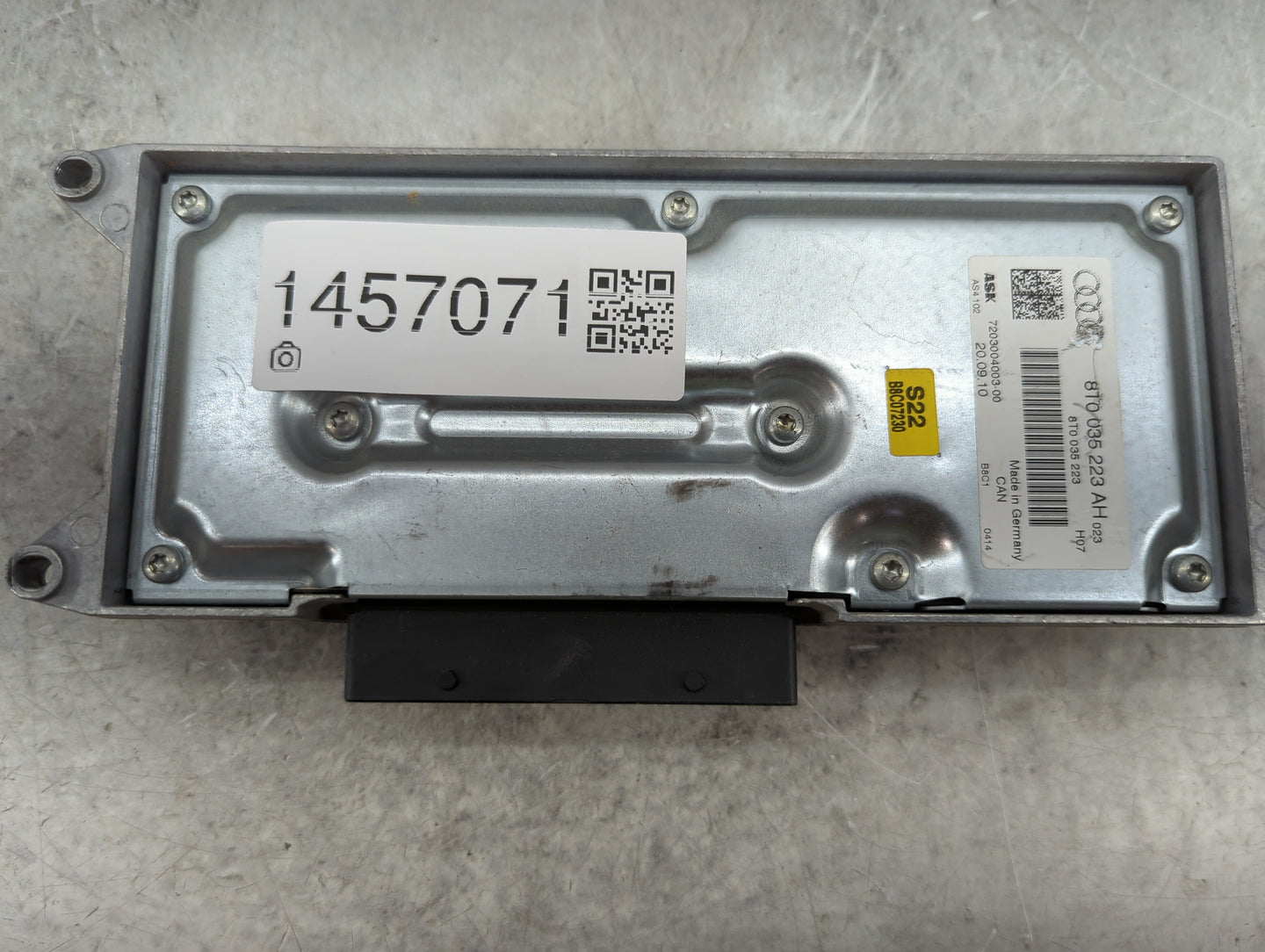 2009-2012 Audi A4 Radio AM FM Cd Player Receiver Replacement P/N:8T0035223AH 8T0035223 Fits Fits 2009 2010 2011 2012 OEM Use