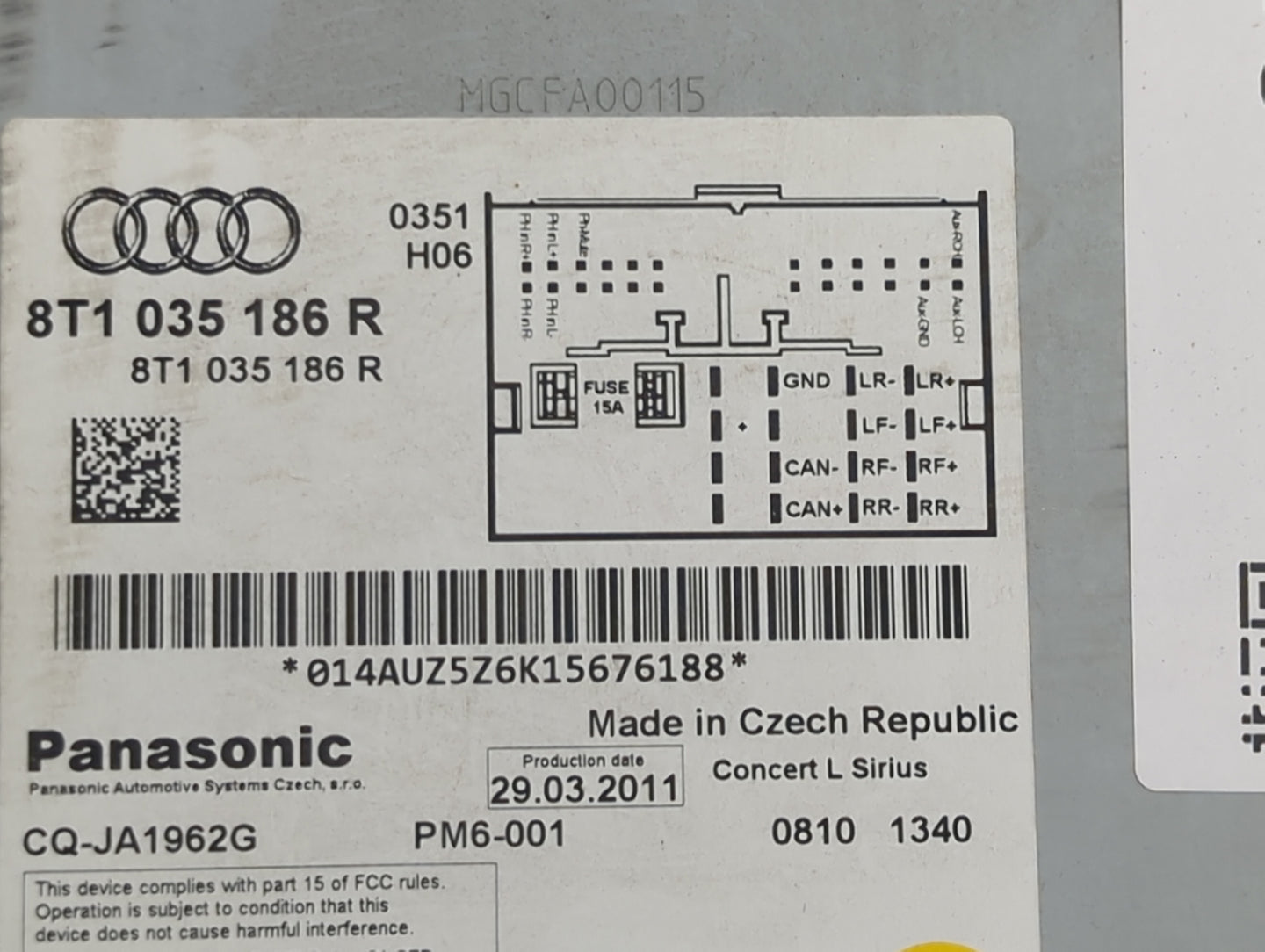 2010-2012 Audi A4 Radio AM FM Cd Player Receiver Replacement P/N:8T1035186R CQ-JA1962G Fits OEM Used Auto Parts - Oemusedaut