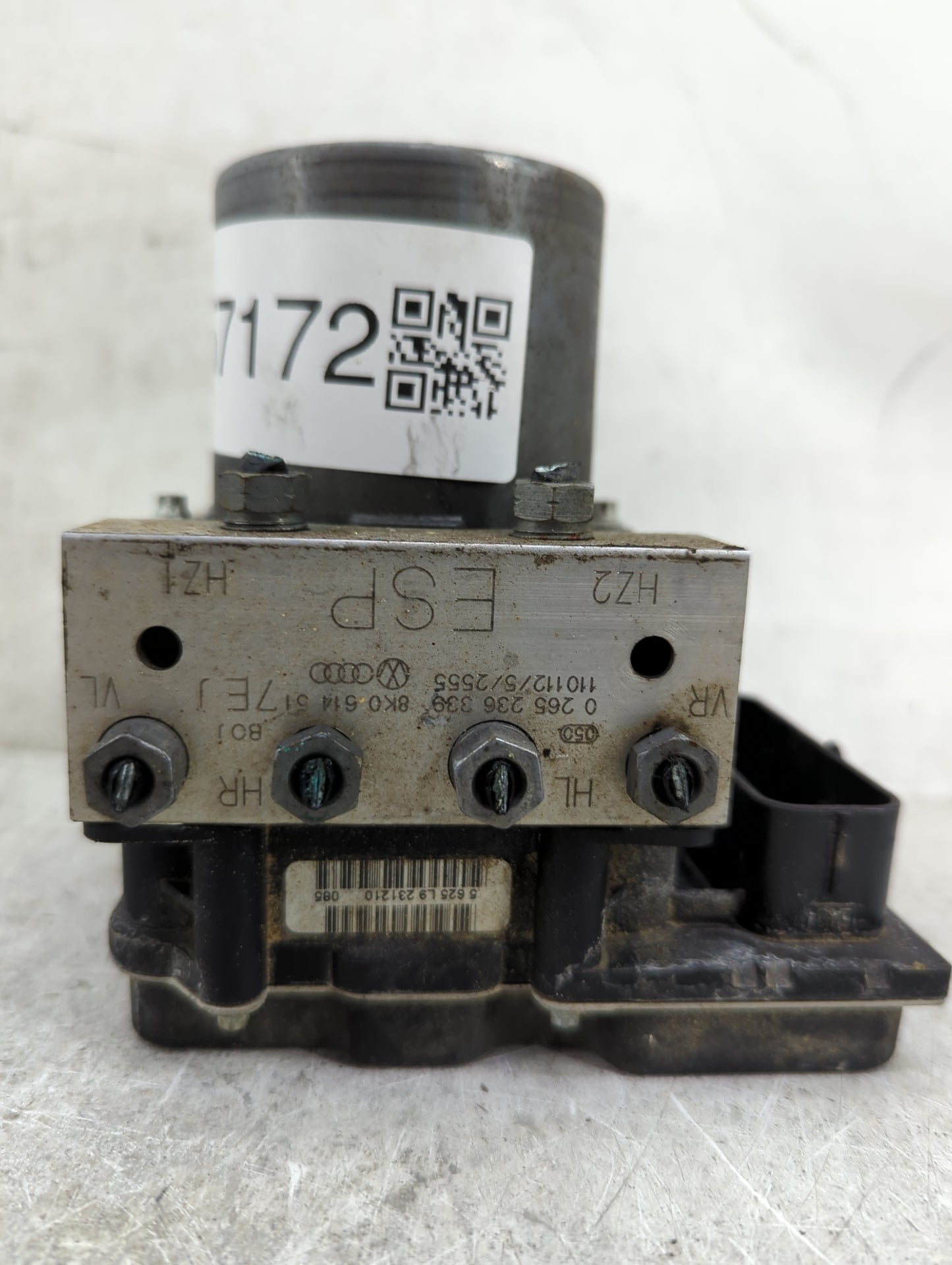 2011-2012 Audi A4 ABS Pump Control Module Replacement P/N:0265236339 8K0614517EJ, 8K0907379BJ, 0265951036 Fits Fits 2011 201